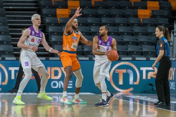 防守压力 防守压力