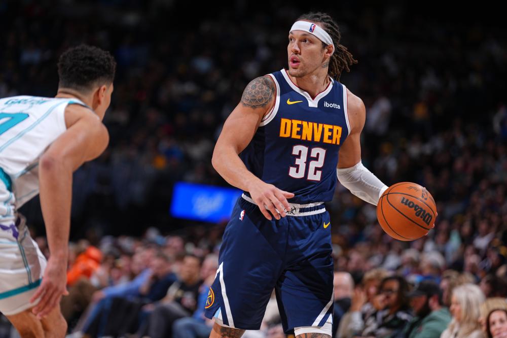 中保持冷静 中保持冷静