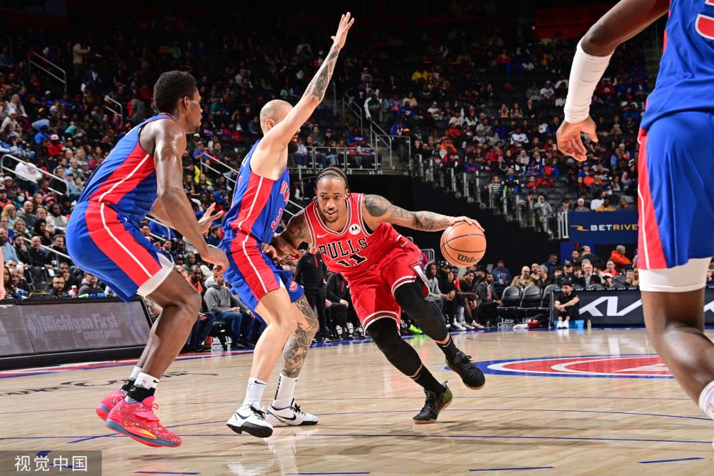 面对换防中 面对换防中